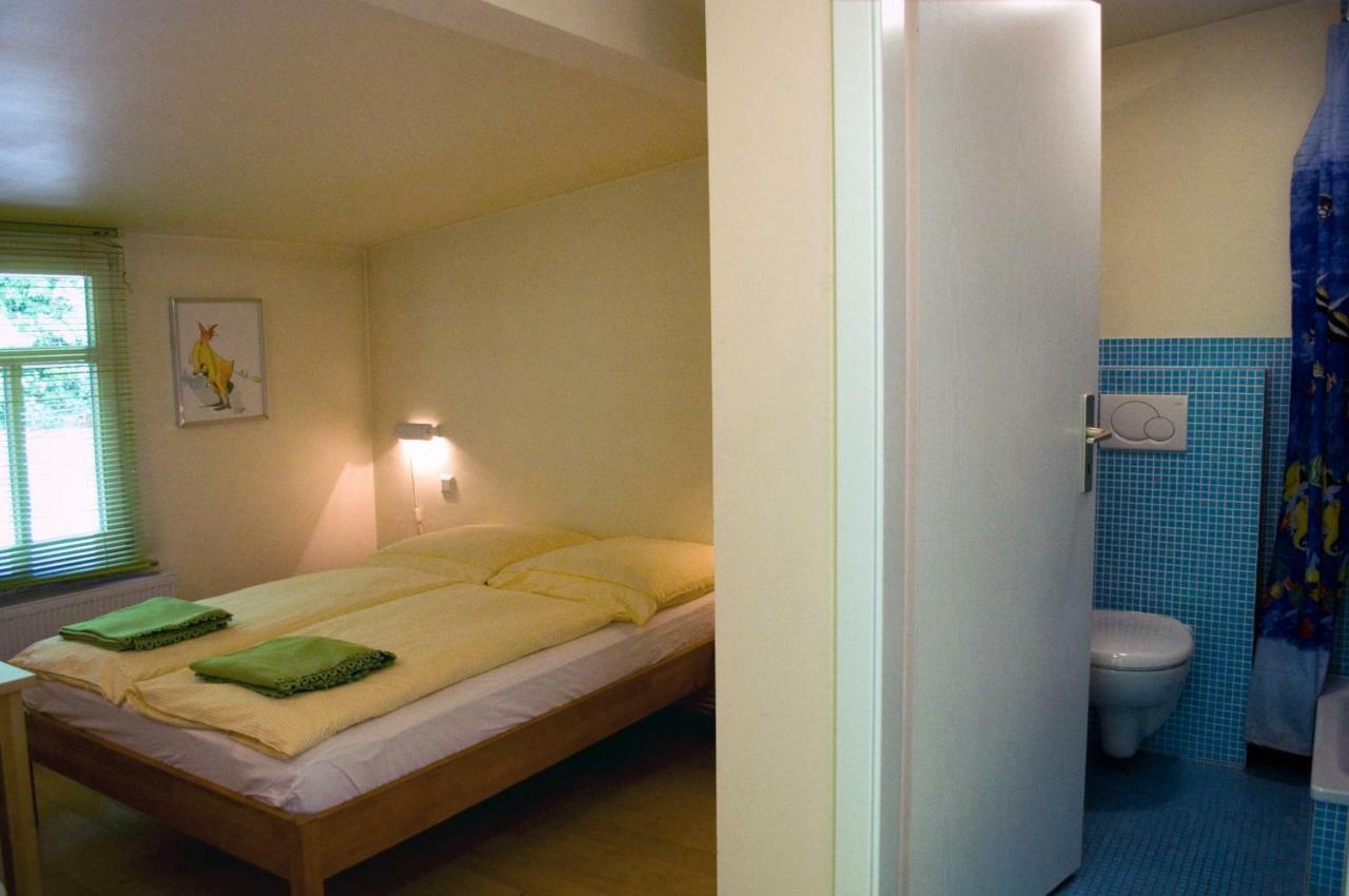 הטנהיים Gaestezimmer Der Adler Wirtschaft מראה חיצוני תמונה